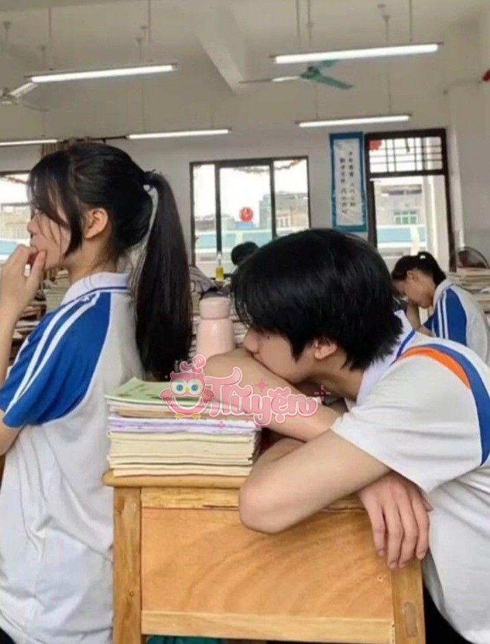 Bức thư tình hoa hồng của anh