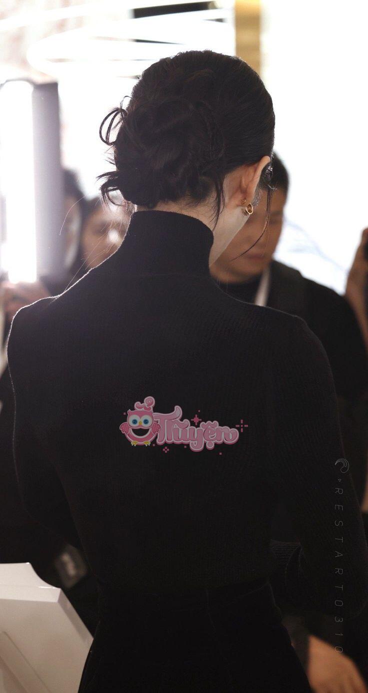 Một tủ áo lông chồn, nửa đời tỉnh táo