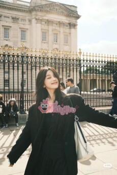 Bạn Cùng Phòng Giả Làm Thiên Kim