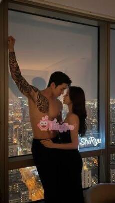 Thanh Mai Oan Gia Của Tạ Tổng